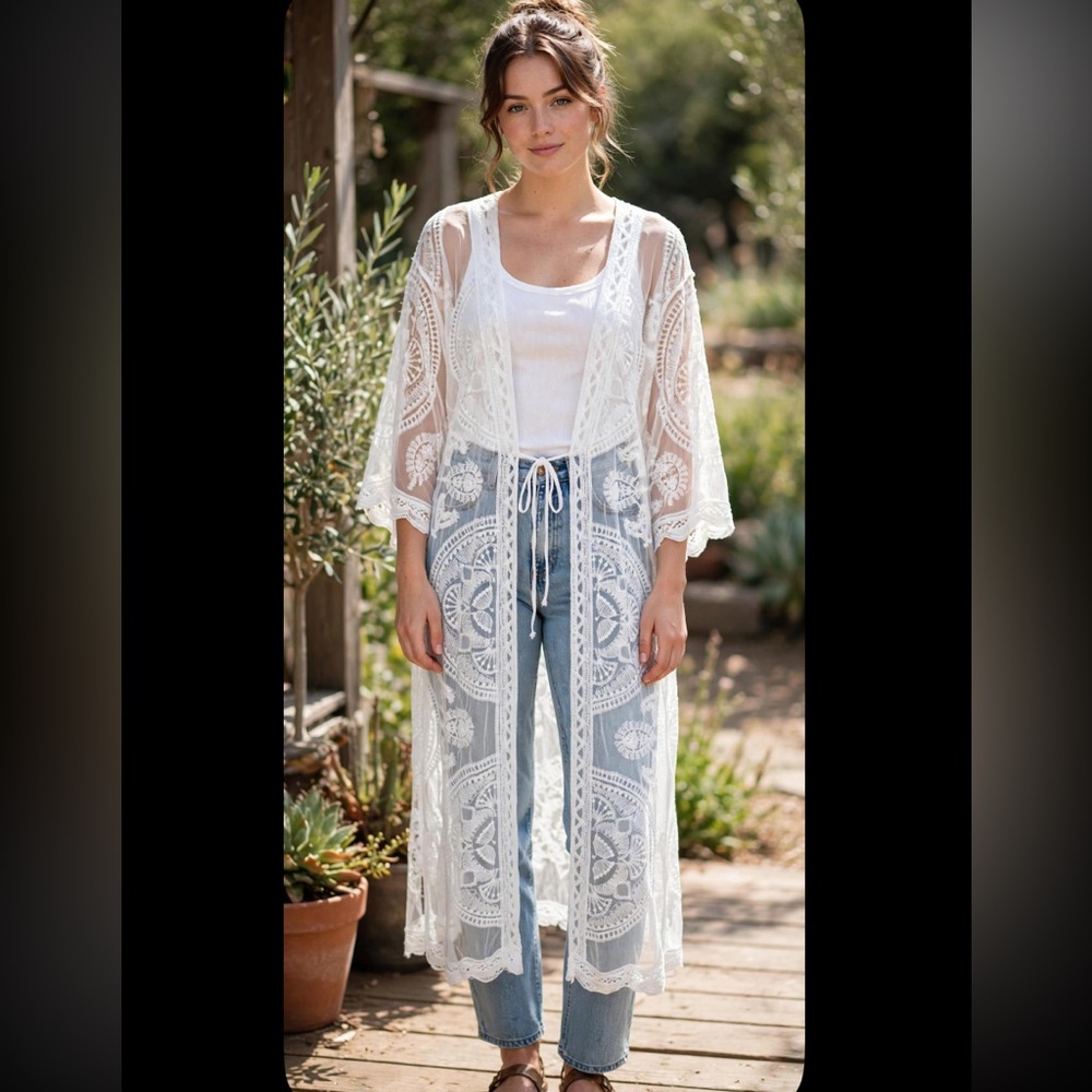 BEE LINE White Lace Crochet Kimono Size XL